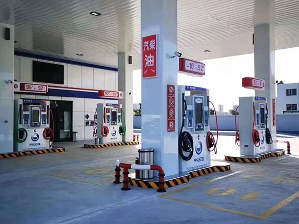 中(zhong)化石油(you)安(an)裝實(shi)例